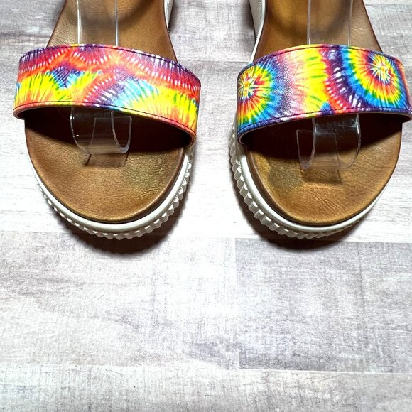 Tie-Dye Womens Platform Sandals Size 5 By MIA With Adjustable Strap & White Sole - Picture 7 of 9